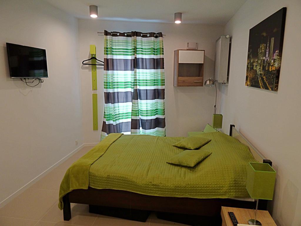 Apartamenty Metro Mlociny Warsaw Bilik gambar
